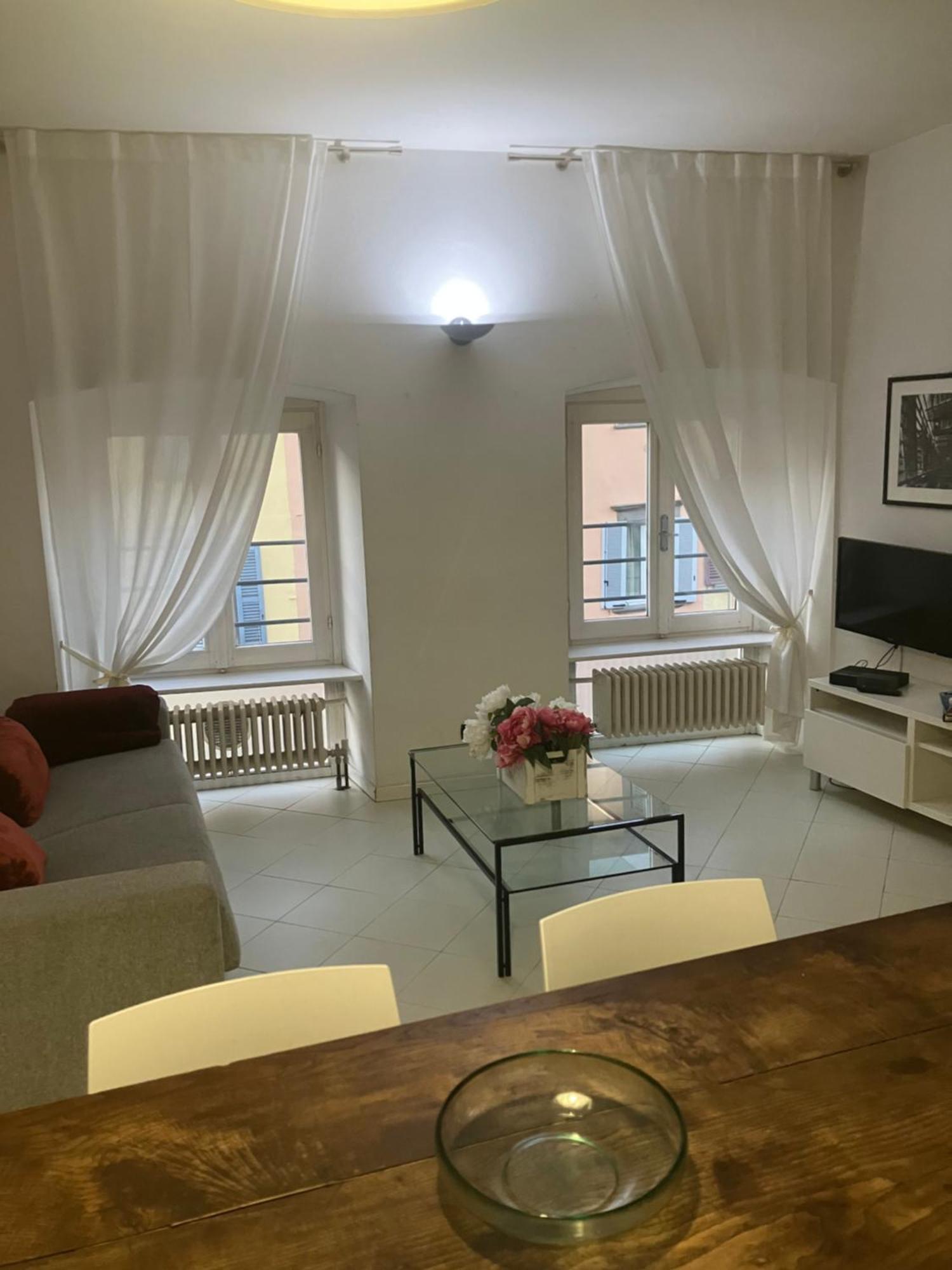 Cute And Cozy Centro Citta' Apartment แบร์กาโม ภายนอก รูปภาพ